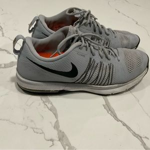 Nike Flywire Mens USA size 13 Gray mesh in ok shape